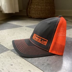 NWOT Brent.us Hat, Grey and Neon Orange
